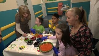 Най-малките пациенти в "Пирогов" успяха да боядисат яйцата