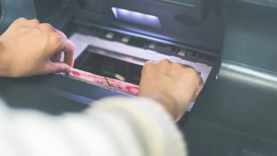 Спестяванията на домакинствата в еврозоната намаляват