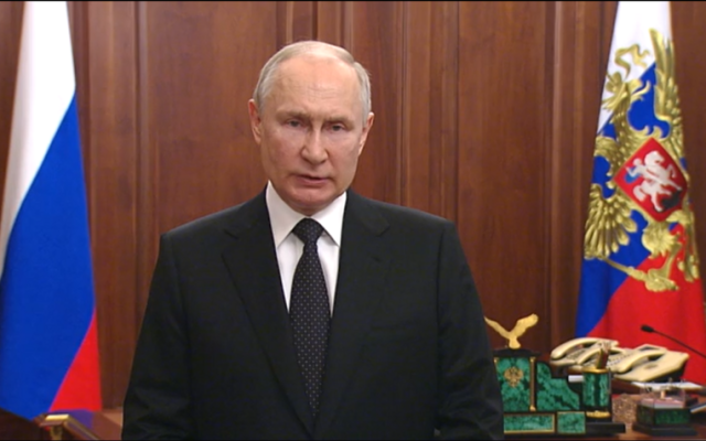 Путин обяви Великденско примирие с Украйна