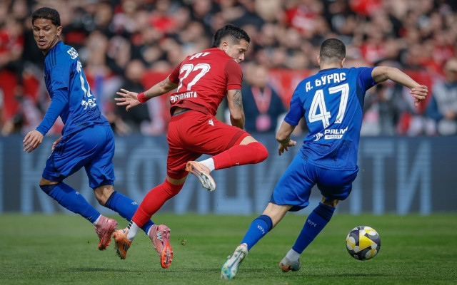 Вечното дерби ЦСКА - „Левски” се играе на Националния стадион, засега са 0:0