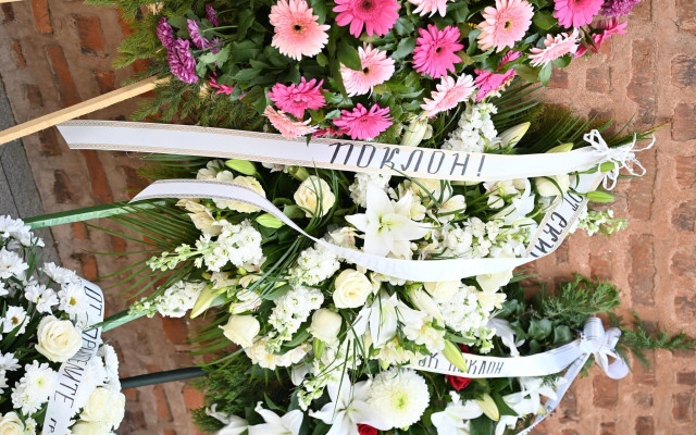 Патриарх Даниил се прости с Кирил Икономов в „Света София“ (СНИМКИ)