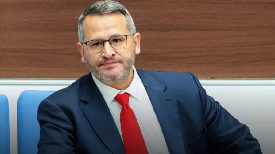 Сланата и черешите не питат кой е на власт: Държавата няма да позволи масови фалити на овощарите