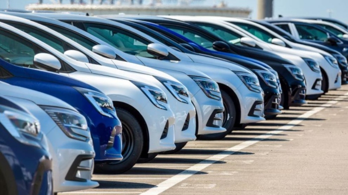 Продажбите на нови автомобили в България растат с над 18 процента през април