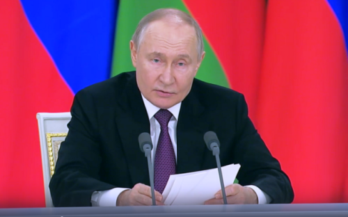 Путин: Украйна атакува с дронове граждански обекти в опит да дестабилизира Русия