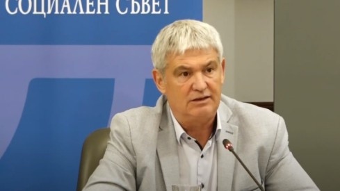 Пламен Димитров заплаши със стачки, ако заплатите на държавните служители бъдат намалени