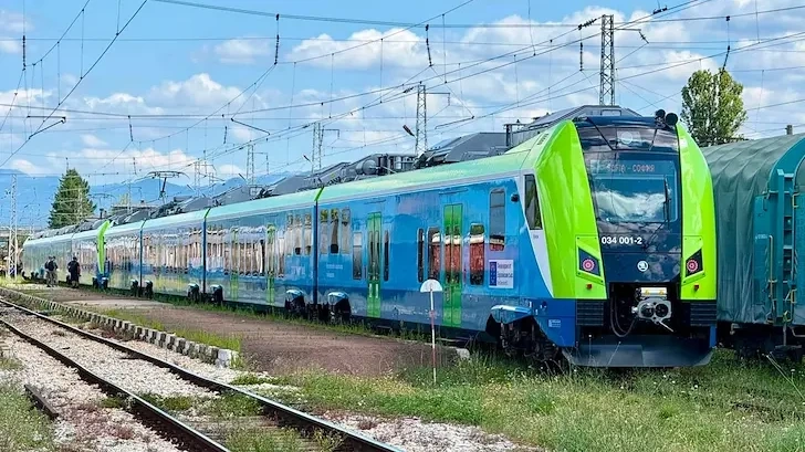 Нови 20 влака тръгват в Западна България