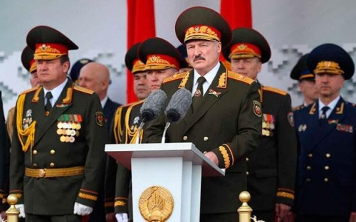 Лукашенко нареди проверка на бойната готовност в Беларус