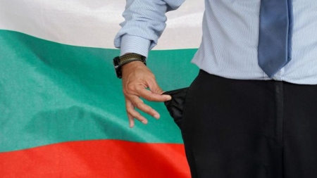 Тревожни данни: 47% от българите с ниско образование живеят в бедност