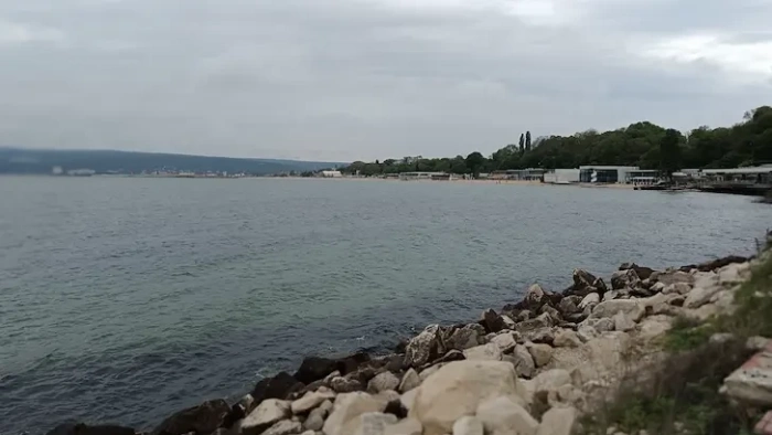 Извадиха тялото на мъж от морето край Бяла